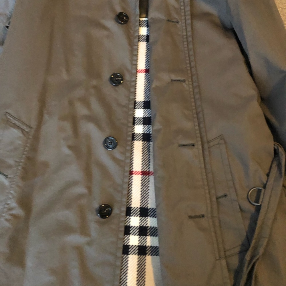 Burberry trench coat with removable inside jacket